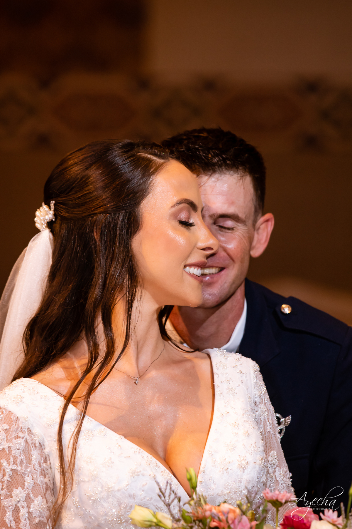 Making of noiva Curitiba; Melissa Campano, Bouquet de Noiva Curitiba; As Floristas Bouquet; Selma Dy Carvalho; Bella Vista Eventos; Casamento Curitiba; Fotógrafo Casamento Curitiba; Debutante Curitiba; Maquiagem Noiva; Vestido Noiva; 