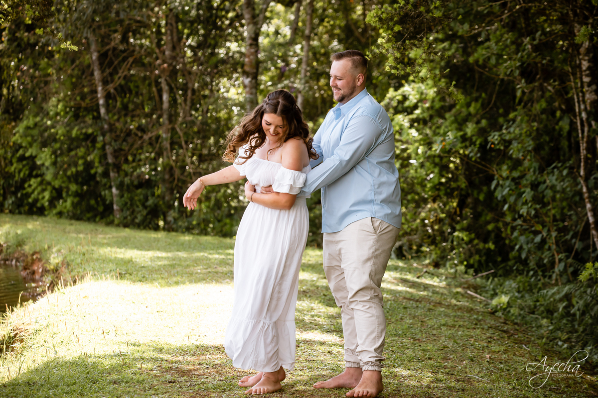 Chácara Sentinela; pre wedding Curitiba; ensaio de casal curitiba; casamentos curitiba; ensaio chácara; inspiração ensaio de casal; piraquara; pinhais; colombo; ensaio de família; ensaio com cachorros; barquinho; cavalo; debutantes; 15 anos curitiba;