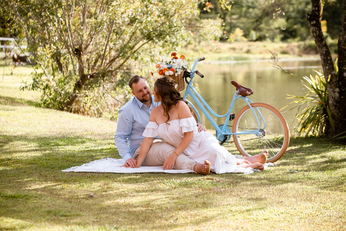 Chácara Sentinela; pre wedding Curitiba; ensaio de casal curitiba; casamentos curitiba; ensaio chácara; inspiração ensaio de casal; piraquara; pinhais; colombo; ensaio de família; ensaio com cachorros; barquinho; cavalo; debutantes; 15 anos curitiba;