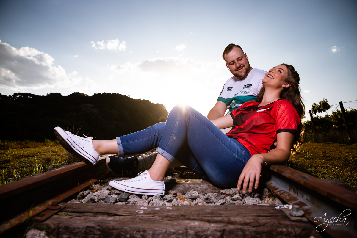 Chácara Sentinela; pre wedding Curitiba; ensaio de casal curitiba; casamentos curitiba; ensaio chácara; inspiração ensaio de casal; piraquara; pinhais; colombo; ensaio de família; ensaio com cachorros; barquinho; cavalo; debutantes; 15 anos curitiba;