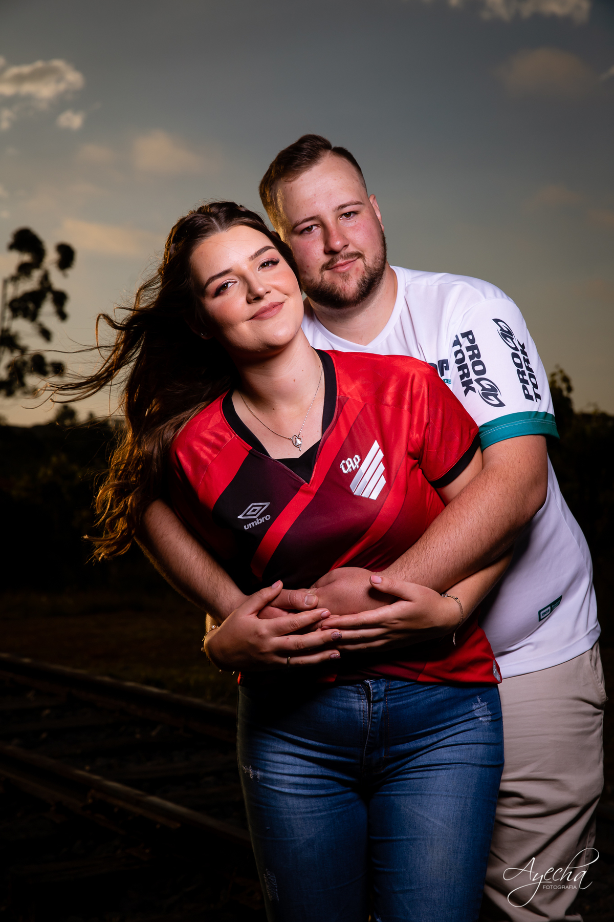 Chácara Sentinela; pre wedding Curitiba; ensaio de casal curitiba; casamentos curitiba; ensaio chácara; inspiração ensaio de casal; piraquara; pinhais; colombo; ensaio de família; ensaio com cachorros; barquinho; cavalo; debutantes; 15 anos curitiba;