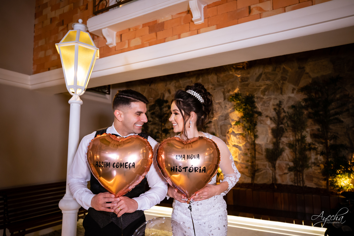 Casamento Civil Curitiba; Cartório do Portão; Mini recepção de casamento; Casamento intimista Curitiba; Fotografos de Casamento Curitiba Piraquara Pinhais São Jo´se dos Pinhais; Onde fazer meu casamento civil; vestido de noiva curitiba; ensaio de noivos; 