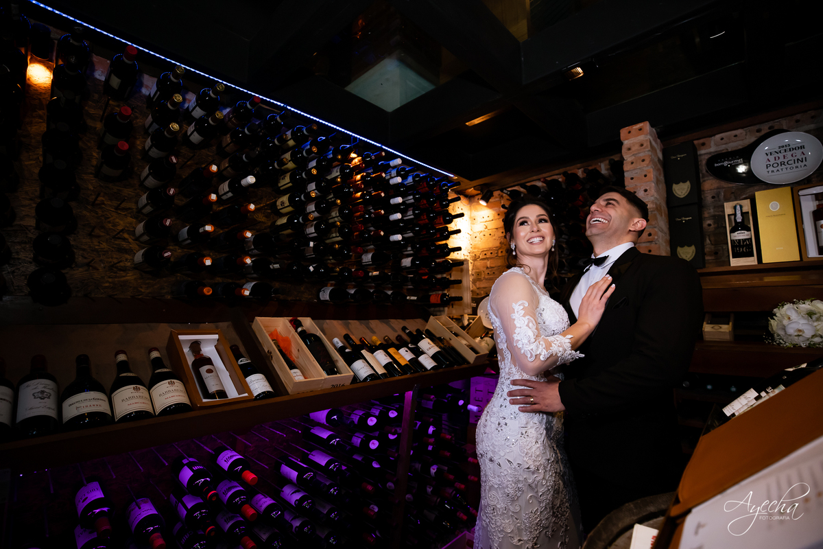 Casamento Civil Curitiba; Cartório do Portão; Mini recepção de casamento; Casamento intimista Curitiba; Fotografos de Casamento Curitiba Piraquara Pinhais São Jo´se dos Pinhais; Onde fazer meu casamento civil; vestido de noiva curitiba; ensaio de noivos; 