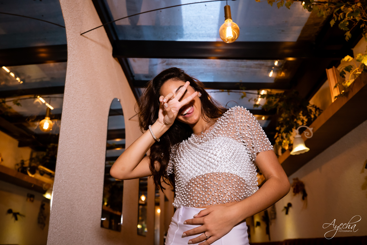 ensaio 15 anos curitiba; ensaios curitiba; debutantes curitiba; ensaio batel; 15 anos curitiba; debutantes curitiba; ensaio urbano curitiba; ensaios em curitiba; ensaio na batel; fotógrafos curitiba; festa de 15 anos curitiba; book 15 anos curitiba