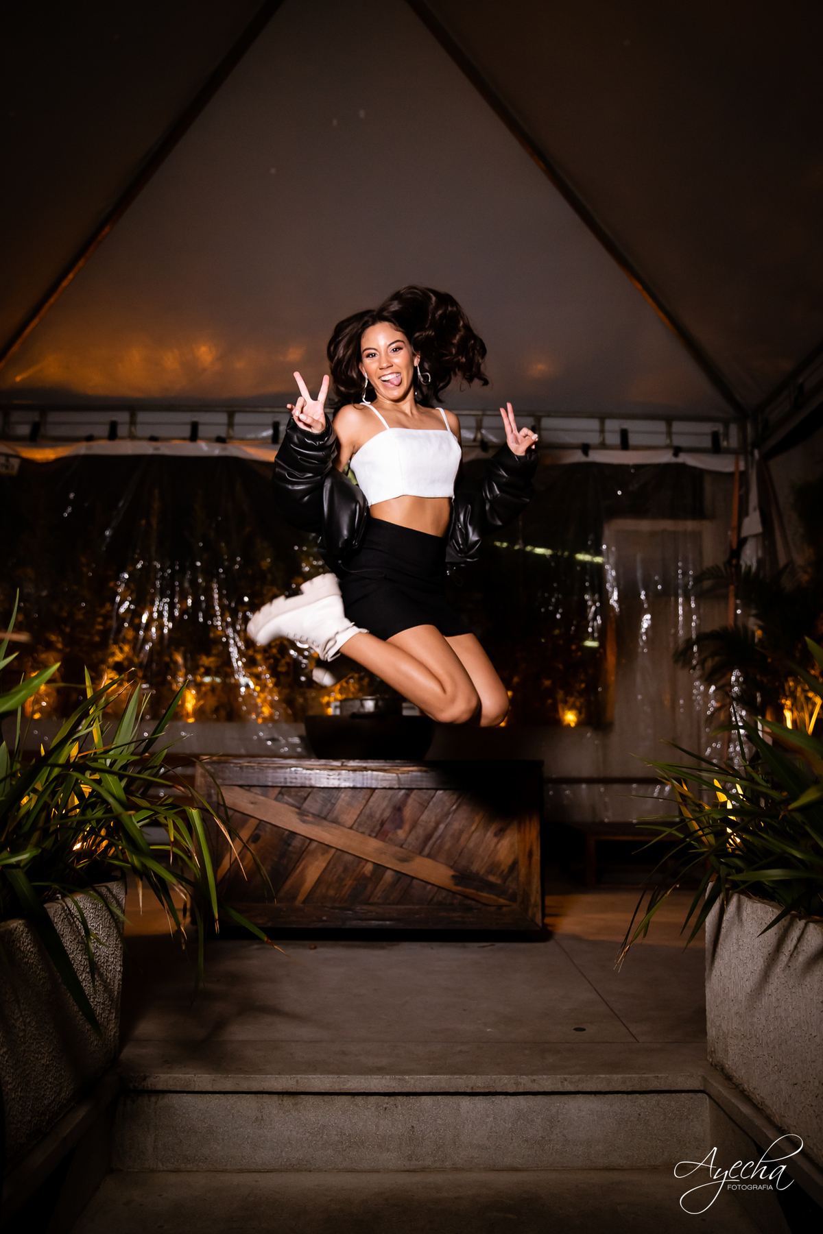 ensaio 15 anos curitiba; ensaios curitiba; debutantes curitiba; ensaio batel; 15 anos curitiba; debutantes curitiba; ensaio urbano curitiba; ensaios em curitiba; ensaio na batel; fotógrafos curitiba; festa de 15 anos curitiba; book 15 anos curitiba