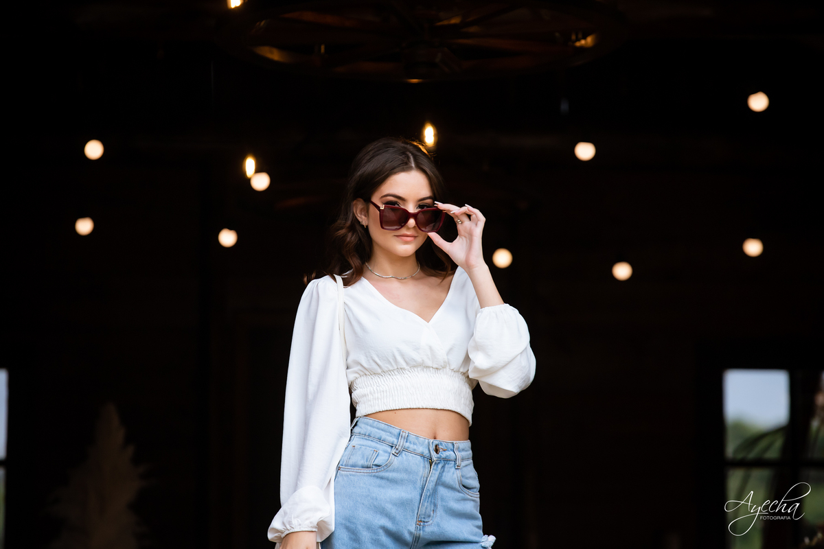 Chácara Sentinela; Ensaios em Curitiba, Ensaio com cavalo curitiba; lugar para fazer ensaio curitiba; fotografos curitiba; fotos celeiro; fotografos colombo; ensaio de debutante curitiba; 15 anos curitiba; book 15 anos curitiba; 