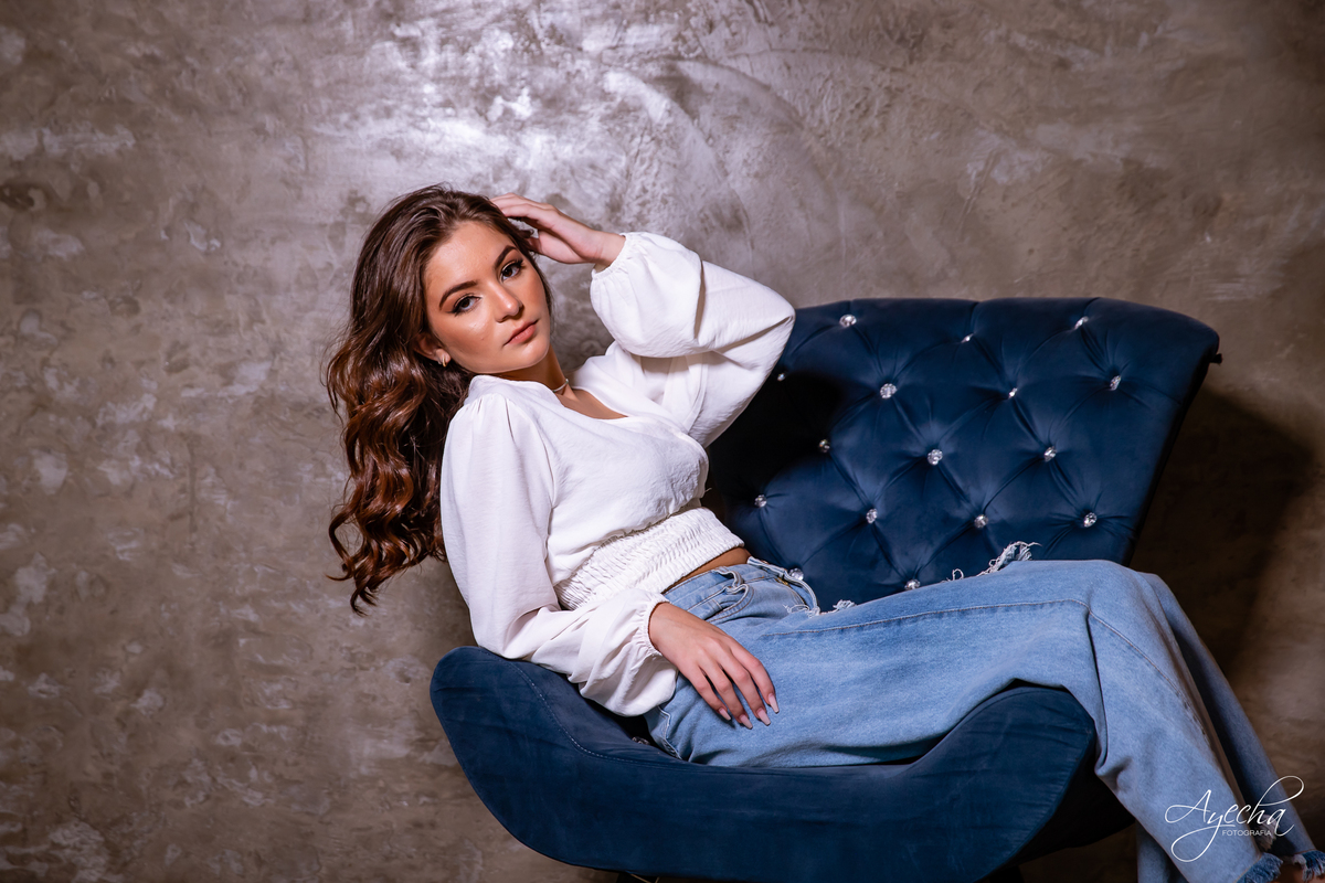 Chácara Sentinela; Ensaios em Curitiba, Ensaio com cavalo curitiba; lugar para fazer ensaio curitiba; fotografos curitiba; fotos celeiro; fotografos colombo; ensaio de debutante curitiba; 15 anos curitiba; book 15 anos curitiba; 