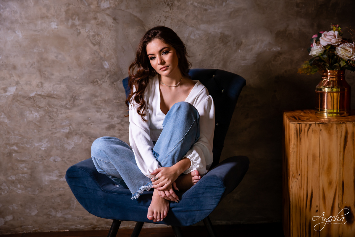 Chácara Sentinela; Ensaios em Curitiba, Ensaio com cavalo curitiba; lugar para fazer ensaio curitiba; fotografos curitiba; fotos celeiro; fotografos colombo; ensaio de debutante curitiba; 15 anos curitiba; book 15 anos curitiba; 