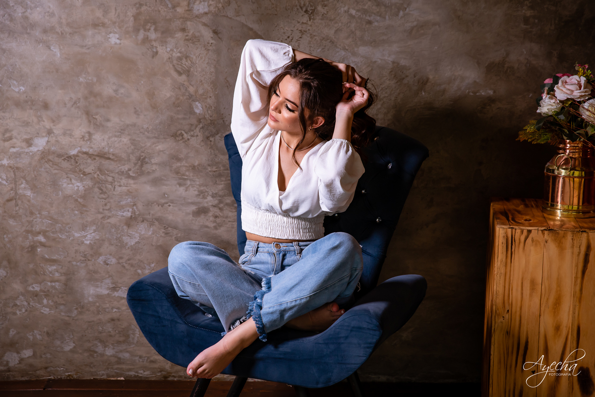 Chácara Sentinela; Ensaios em Curitiba, Ensaio com cavalo curitiba; lugar para fazer ensaio curitiba; fotografos curitiba; fotos celeiro; fotografos colombo; ensaio de debutante curitiba; 15 anos curitiba; book 15 anos curitiba; 