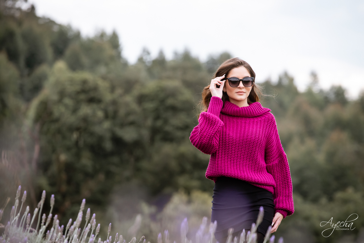 Chácara Sentinela; Ensaios em Curitiba, Ensaio com cavalo curitiba; lugar para fazer ensaio curitiba; fotografos curitiba; fotos lavandas; ensaio de debutante curitiba; 15 anos curitiba; book 15 anos curitiba; 