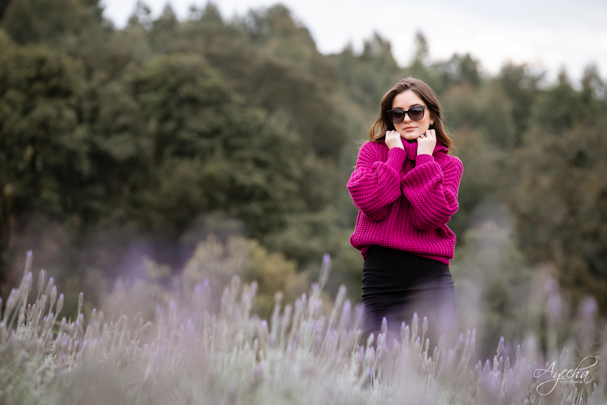 Chácara Sentinela; Ensaios em Curitiba, Ensaio com cavalo curitiba; lugar para fazer ensaio curitiba; fotografos curitiba; fotos lavandas; ensaio de debutante curitiba; 15 anos curitiba; book 15 anos curitiba; 