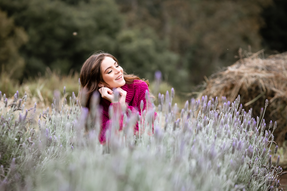 Chácara Sentinela; Ensaios em Curitiba, Ensaio com cavalo curitiba; lugar para fazer ensaio curitiba; fotografos curitiba; fotos lavandas; ensaio de debutante curitiba; 15 anos curitiba; book 15 anos curitiba; 