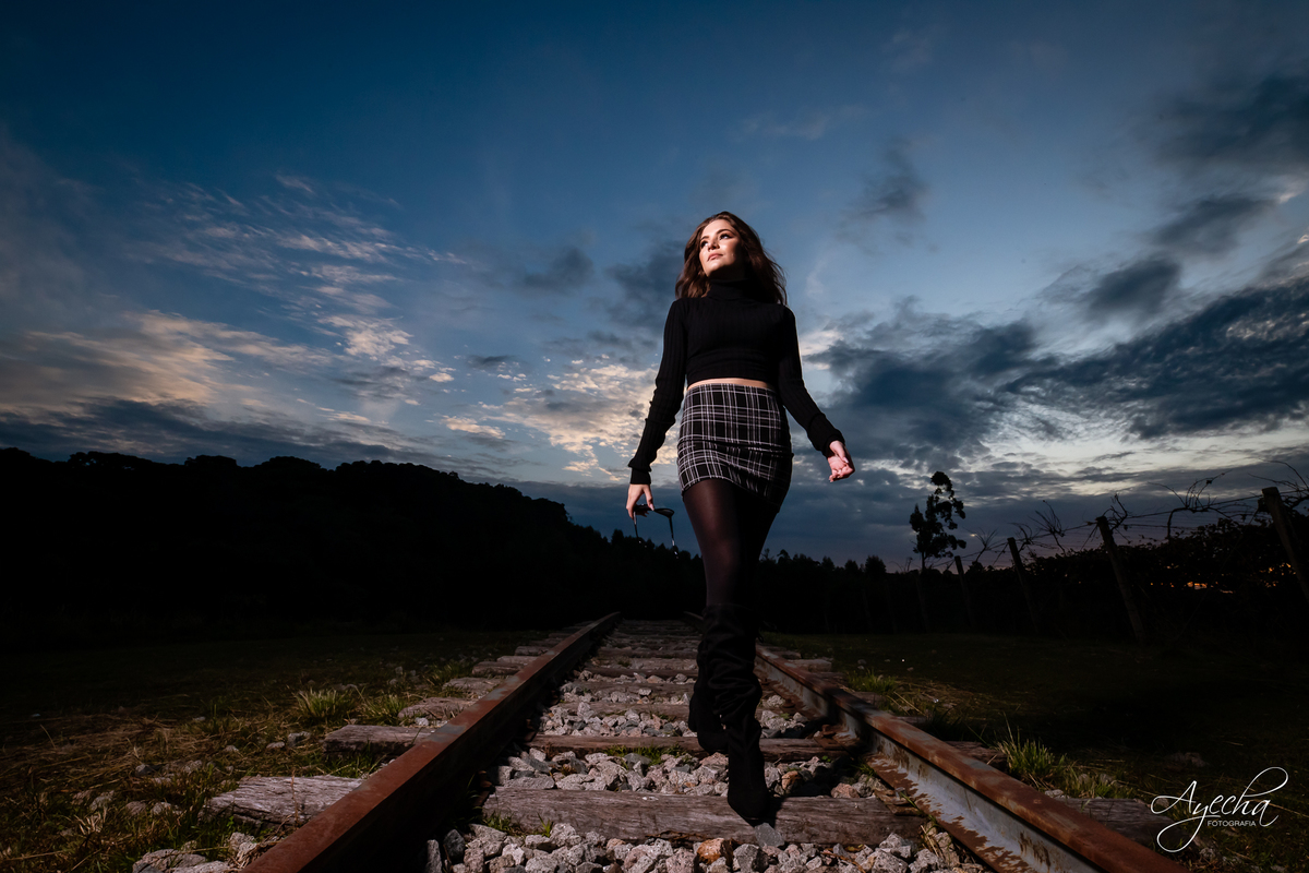 ensaios de moda; fotografos de moda;  lugar para fazer ensaio curitiba; fotos românticas; ensaio romântico; ensaio fashion; ensaio de debutante curitiba; 15 anos curitiba; book 15 anos curitiba; 