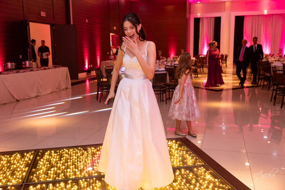 Eventos APMP; Debutante Curitiba; Festa de 15 anos Curitiba; Eventos Associação Monistério Público do Paraná; Spot 105; Fotografo de Casamento; Fotografo de 15 anos; Fotografo de Debutante;  Dreamland; Central Hall; Castelo Realle; Palácio itália