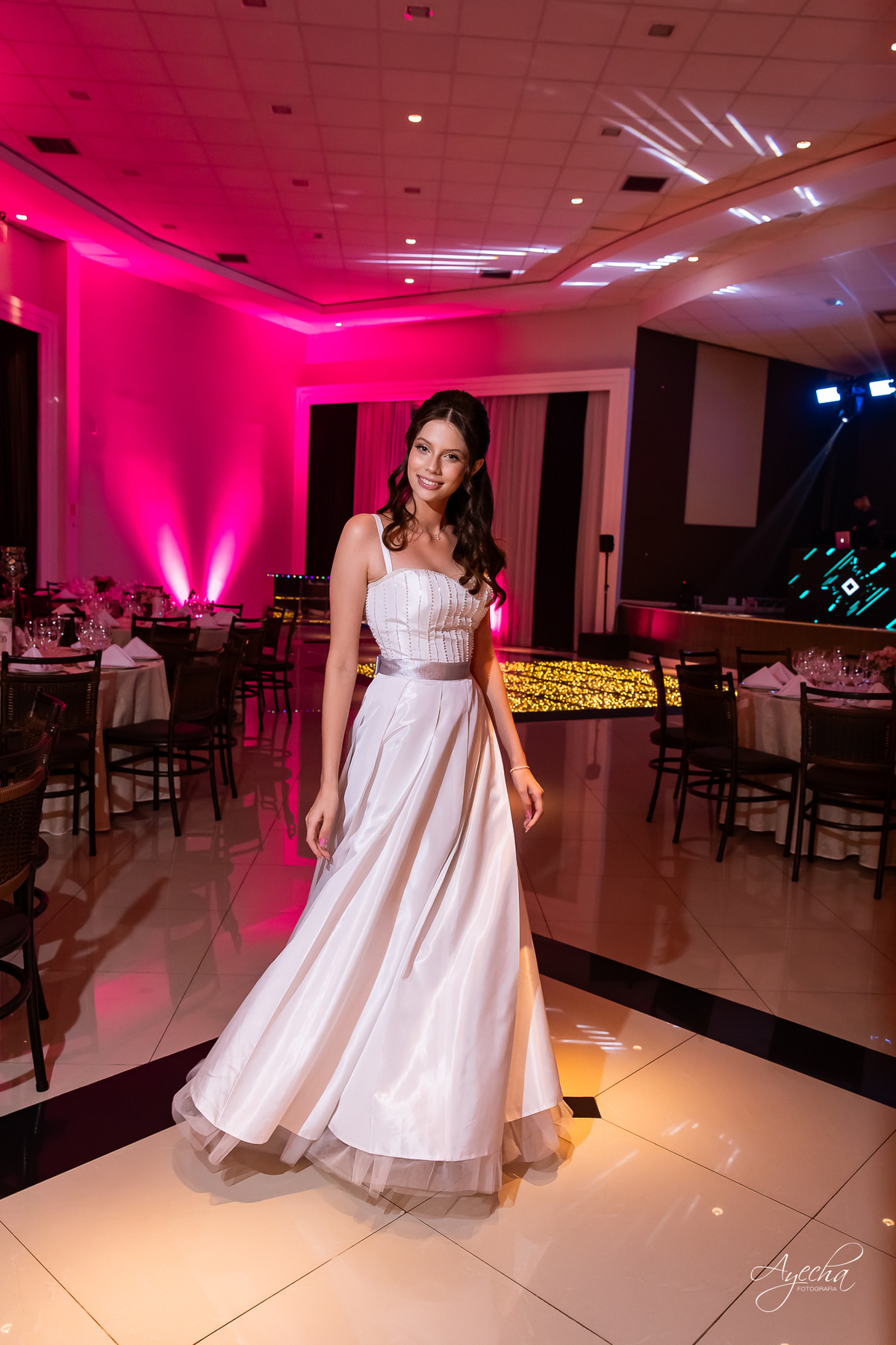 Eventos APMP; Debutante Curitiba; Festa de 15 anos Curitiba; Eventos Associação Monistério Público do Paraná; Spot 105; Fotografo de Casamento; Fotografo de 15 anos; Fotografo de Debutante;  Dreamland; Central Hall; Castelo Realle; Palácio itália