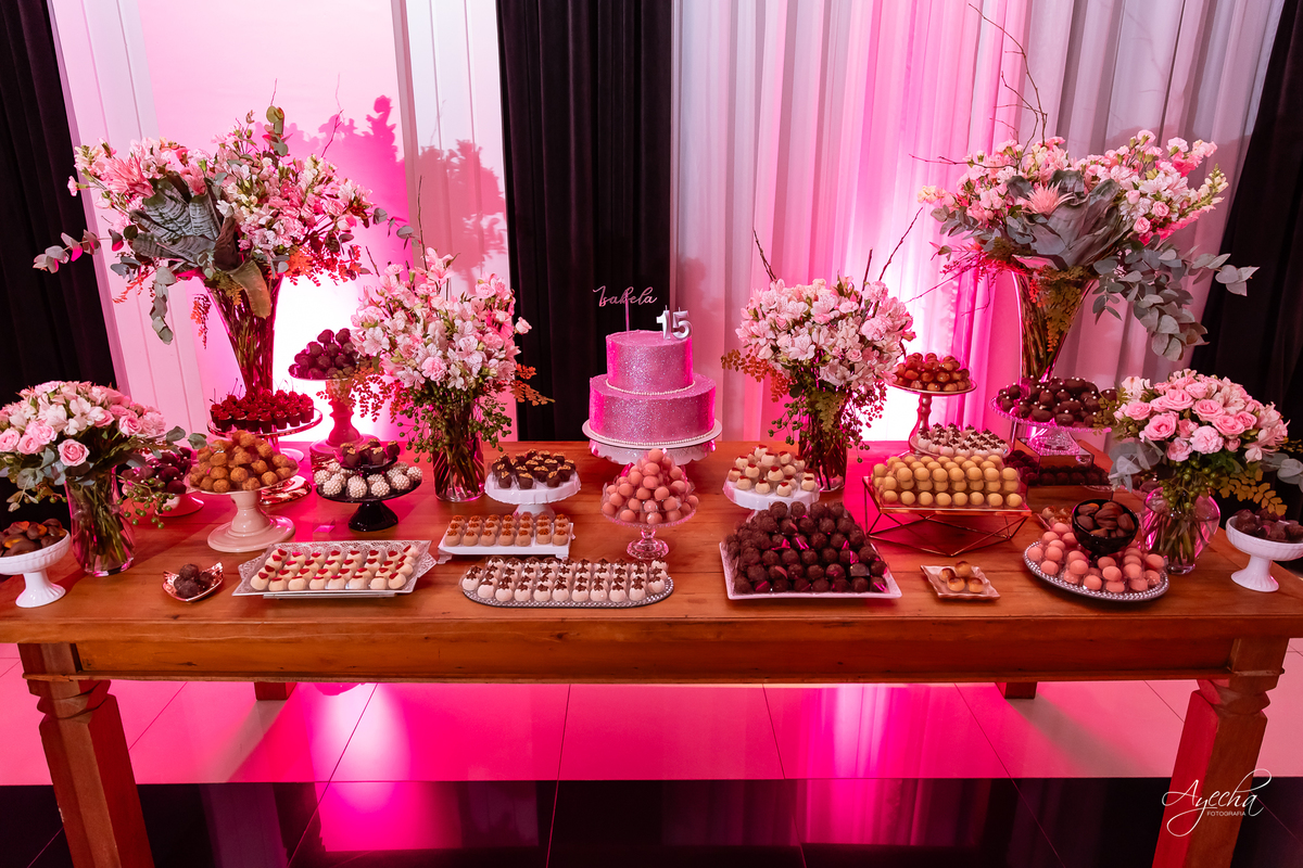 Eventos APMP; Debutante Curitiba; Festa de 15 anos Curitiba; Eventos Associação Monistério Público do Paraná; Spot 105; Fotografo de Casamento; Fotografo de 15 anos; Fotografo de Debutante;  Dreamland; Central Hall; Castelo Realle; Palácio itália