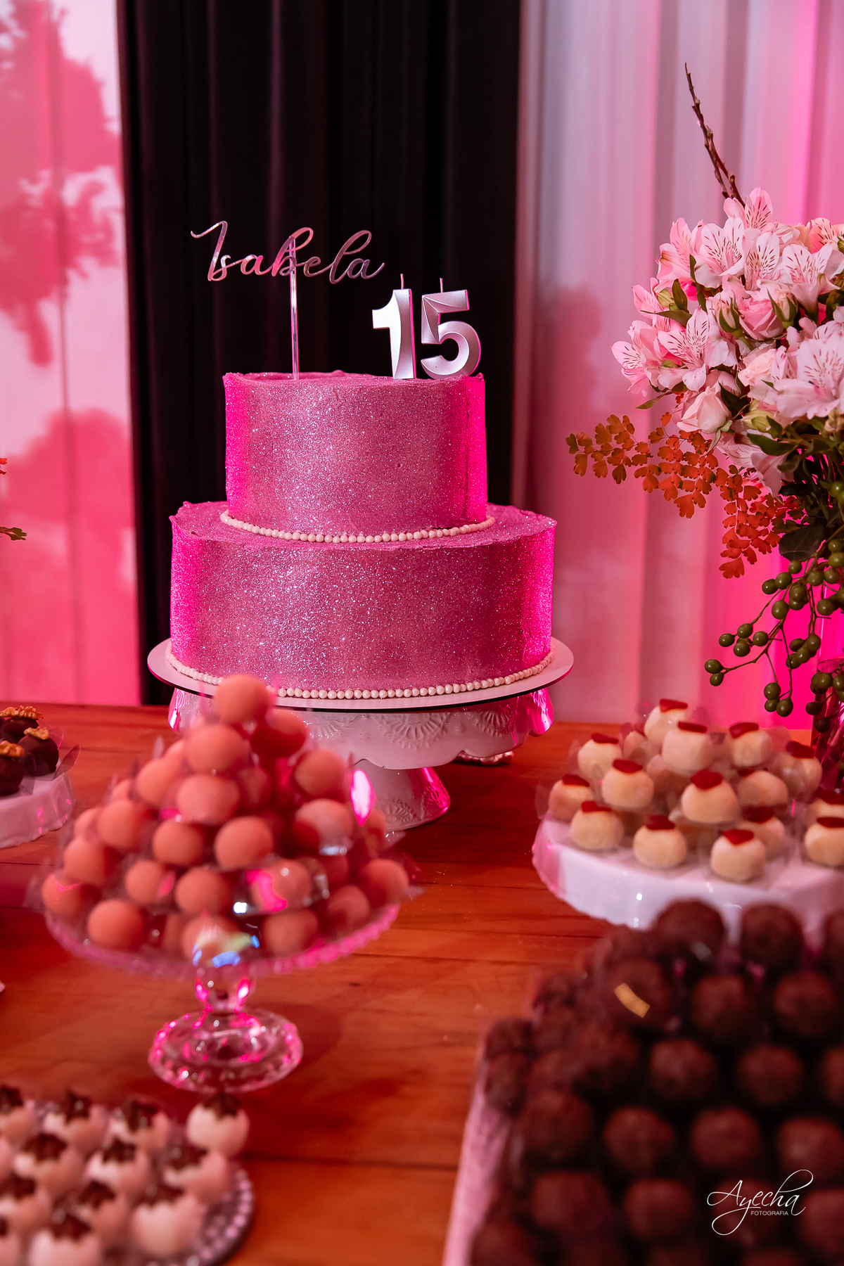 Eventos APMP; Debutante Curitiba; Festa de 15 anos Curitiba; Eventos Associação Monistério Público do Paraná; Spot 105; Fotografo de Casamento; Fotografo de 15 anos; Fotografo de Debutante;  Dreamland; Central Hall; Castelo Realle; Palácio itália