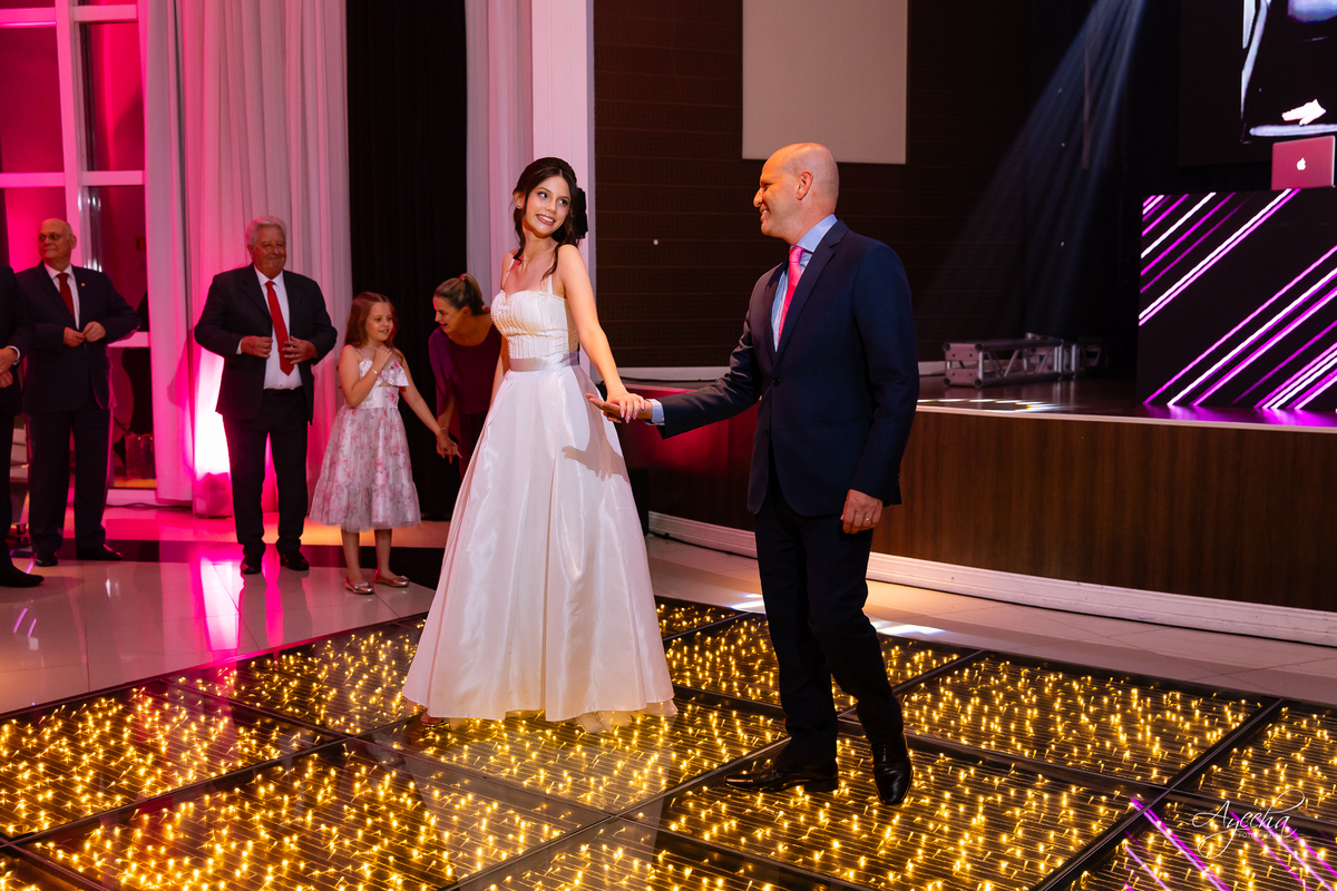 Eventos APMP; Debutante Curitiba; Festa de 15 anos Curitiba; Eventos Associação Monistério Público do Paraná; Spot 105; Fotografo de Casamento; Fotografo de 15 anos; Fotografo de Debutante;  Dreamland; Central Hall; Castelo Realle; Palácio itália