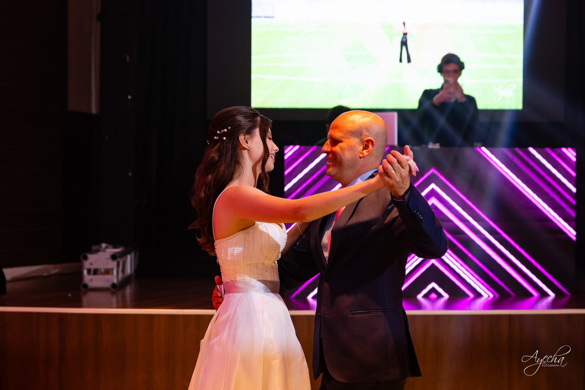 Eventos APMP; Debutante Curitiba; Festa de 15 anos Curitiba; Eventos Associação Monistério Público do Paraná; Spot 105; Fotografo de Casamento; Fotografo de 15 anos; Fotografo de Debutante;  Dreamland; Central Hall; Castelo Realle; Palácio itália