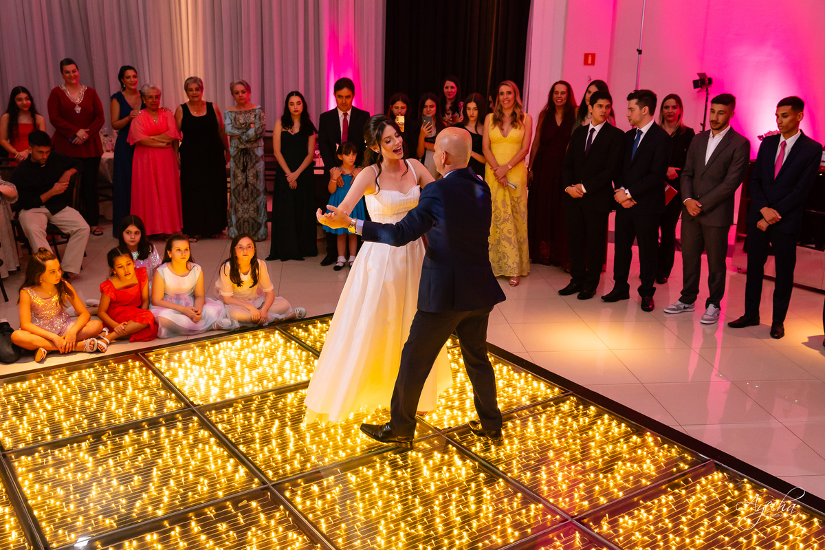 Eventos APMP; Debutante Curitiba; Festa de 15 anos Curitiba; Eventos Associação Monistério Público do Paraná; Spot 105; Fotografo de Casamento; Fotografo de 15 anos; Fotografo de Debutante;  Dreamland; Central Hall; Castelo Realle; Palácio itália