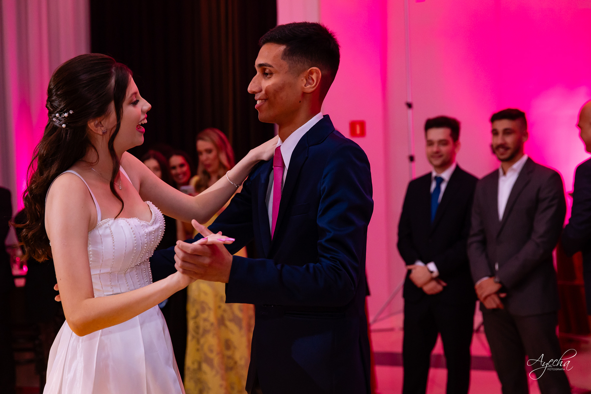 Eventos APMP; Debutante Curitiba; Festa de 15 anos Curitiba; Eventos Associação Monistério Público do Paraná; Spot 105; Fotografo de Casamento; Fotografo de 15 anos; Fotografo de Debutante;  Dreamland; Central Hall; Castelo Realle; Palácio itália