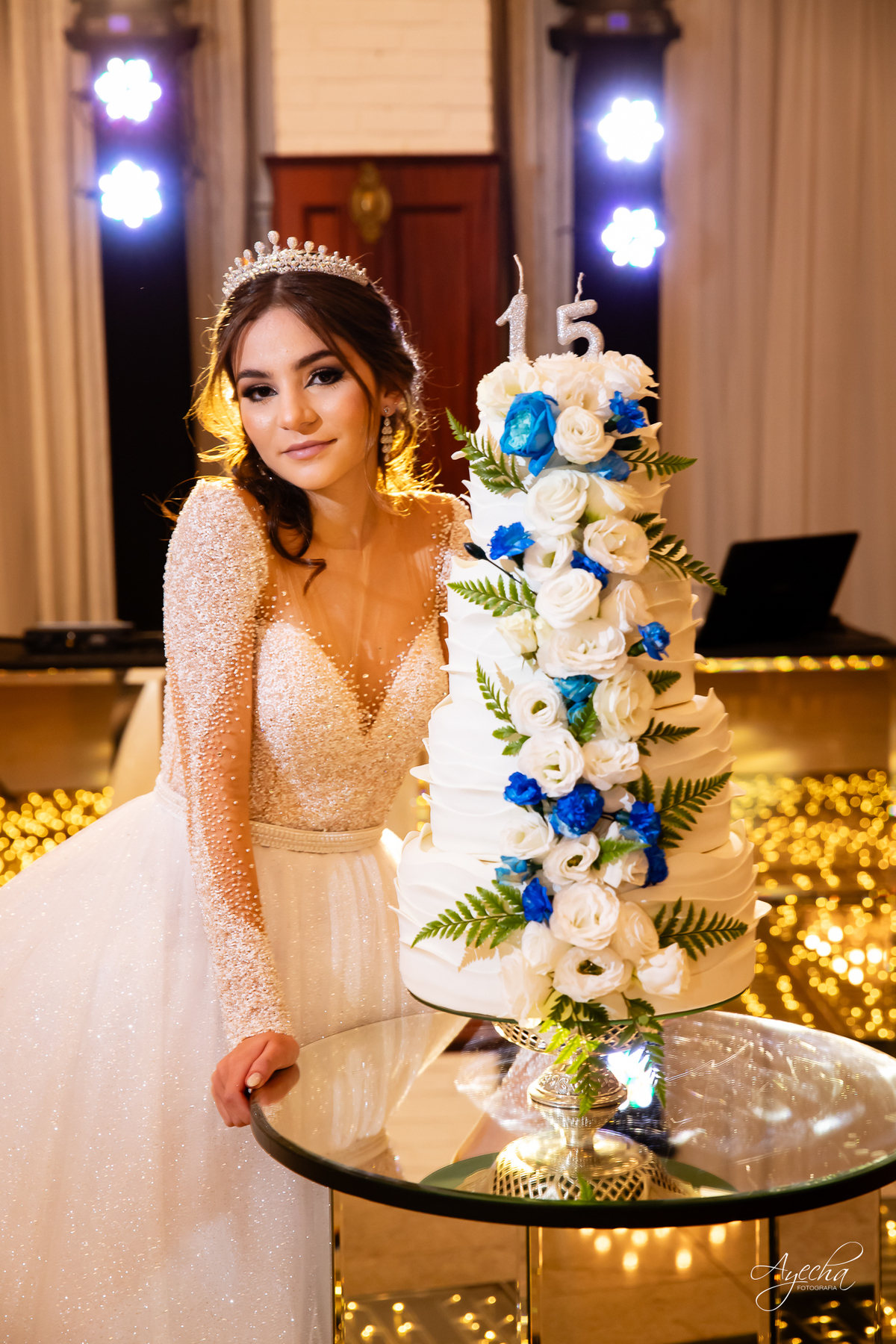 Ateliê Priscila Bonatto; Debutantes Curitiba; Vestido de Debutante Curitiba; 15 anos Curitiba; Castelo do Batel; Spot 105 Eventos; Espaço Dreamland; Buffet Original - Espaço Rotary Club; Ensaio debutante Curitiba; Angela Gramazzio; Studio One; Teens