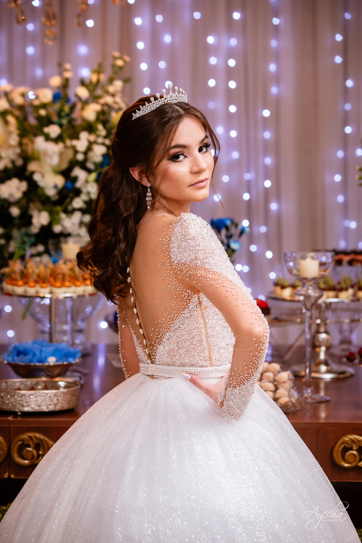 Ateliê Priscila Bonatto; Debutantes Curitiba; Vestido de Debutante Curitiba; 15 anos Curitiba; Castelo do Batel; Spot 105 Eventos; Espaço Dreamland; Buffet Original - Espaço Rotary Club; Ensaio debutante Curitiba; Angela Gramazzio; Studio One; Teens