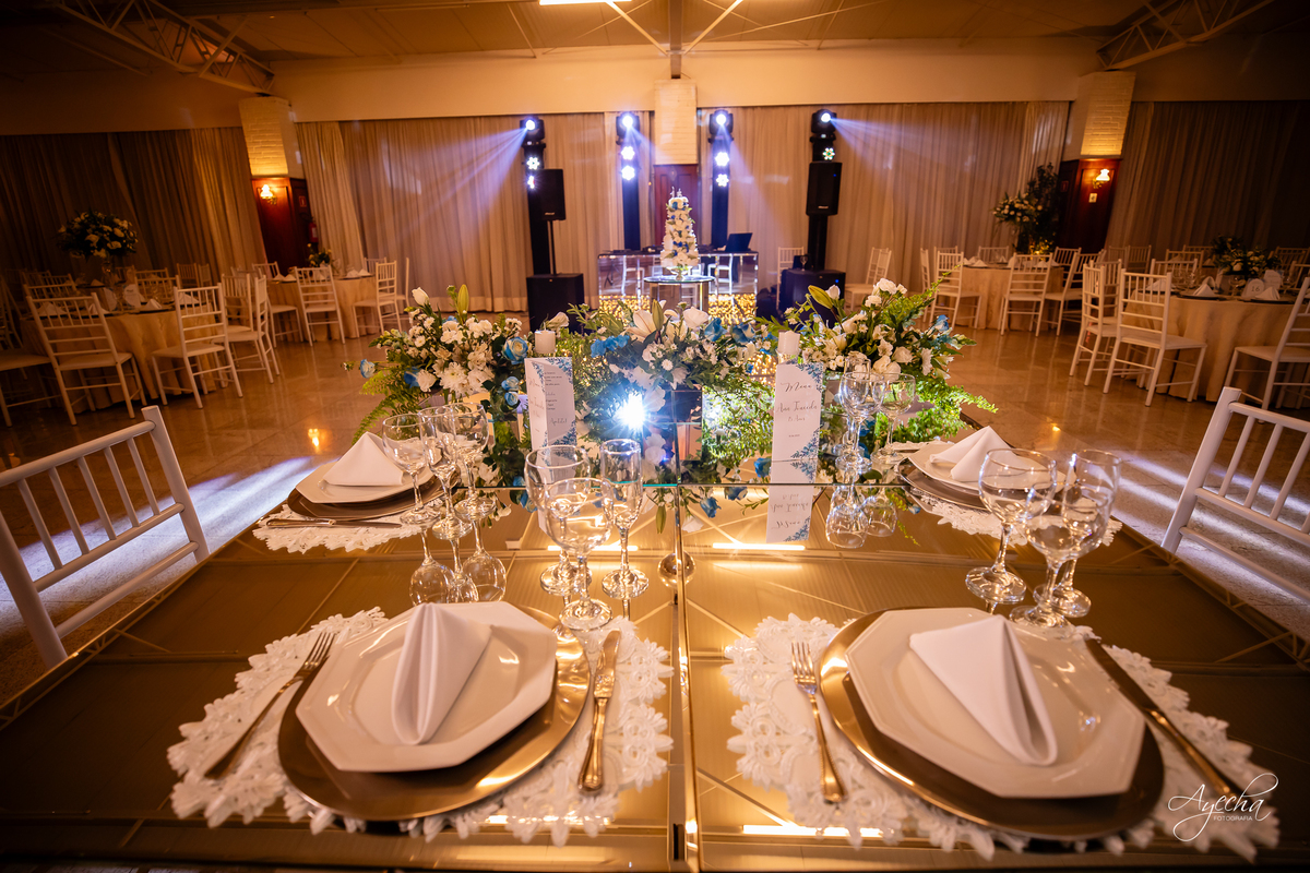 Ateliê Priscila Bonatto; Debutantes Curitiba; Vestido de Debutante Curitiba; 15 anos Curitiba; Castelo do Batel; Spot 105 Eventos; Espaço Dreamland; Buffet Original - Espaço Rotary Club; Ensaio debutante Curitiba; Angela Gramazzio; Studio One; Teens