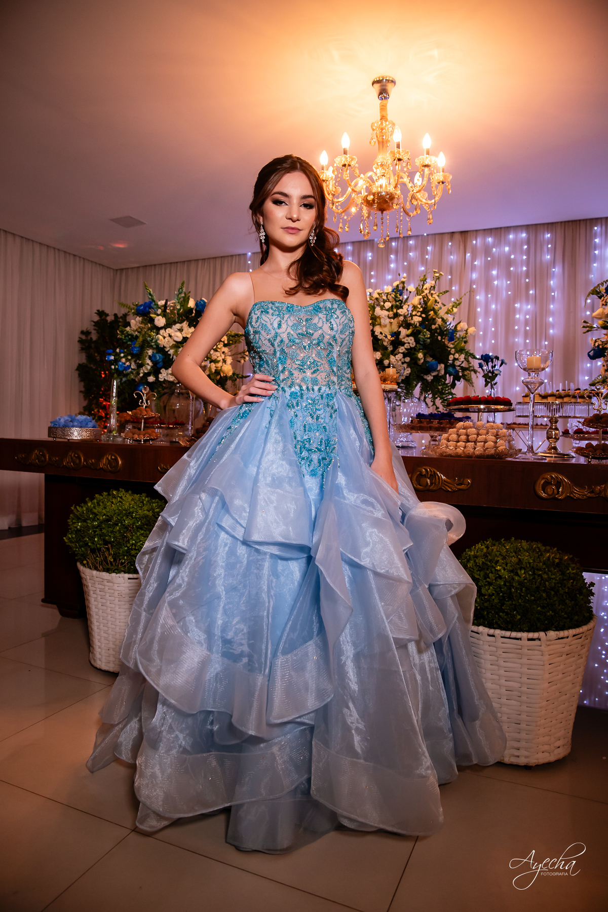 Ateliê Priscila Bonatto; Debutantes Curitiba; Vestido de Debutante Curitiba; 15 anos Curitiba; Castelo do Batel; Spot 105 Eventos; Espaço Dreamland; Buffet Original - Espaço Rotary Club; Ensaio debutante Curitiba; Angela Gramazzio; Studio One; Teens
