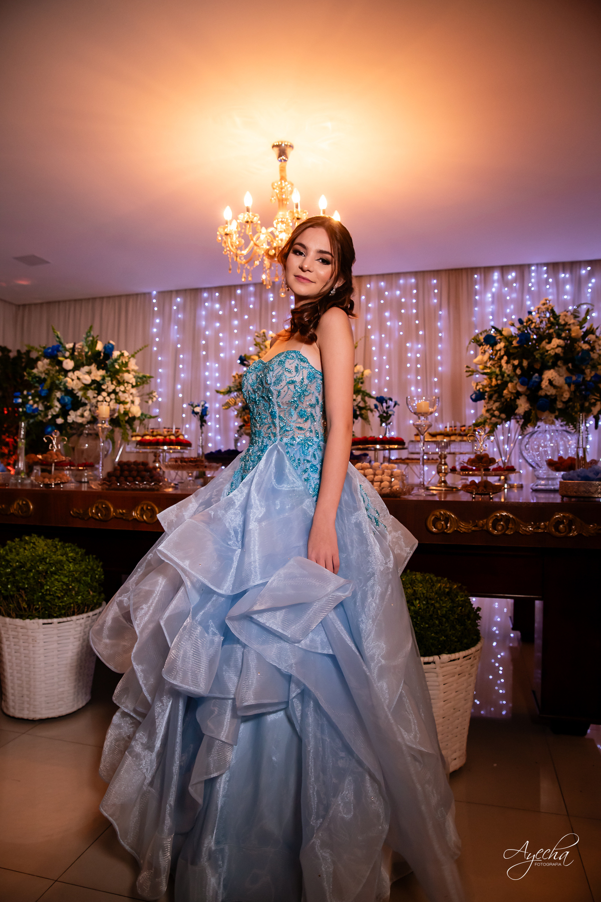 Ateliê Priscila Bonatto; Debutantes Curitiba; Vestido de Debutante Curitiba; 15 anos Curitiba; Castelo do Batel; Spot 105 Eventos; Espaço Dreamland; Buffet Original - Espaço Rotary Club; Ensaio debutante Curitiba; Angela Gramazzio; Studio One; Teens