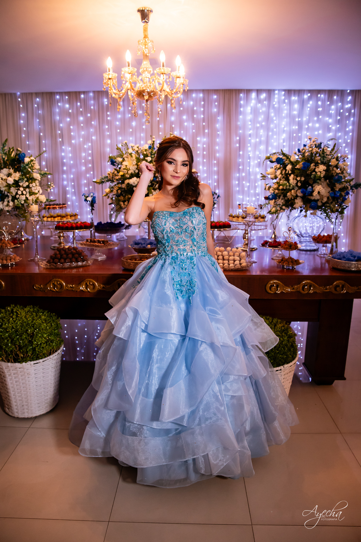 Ateliê Priscila Bonatto; Debutantes Curitiba; Vestido de Debutante Curitiba; 15 anos Curitiba; Castelo do Batel; Spot 105 Eventos; Espaço Dreamland; Buffet Original - Espaço Rotary Club; Ensaio debutante Curitiba; Angela Gramazzio; Studio One; Teens