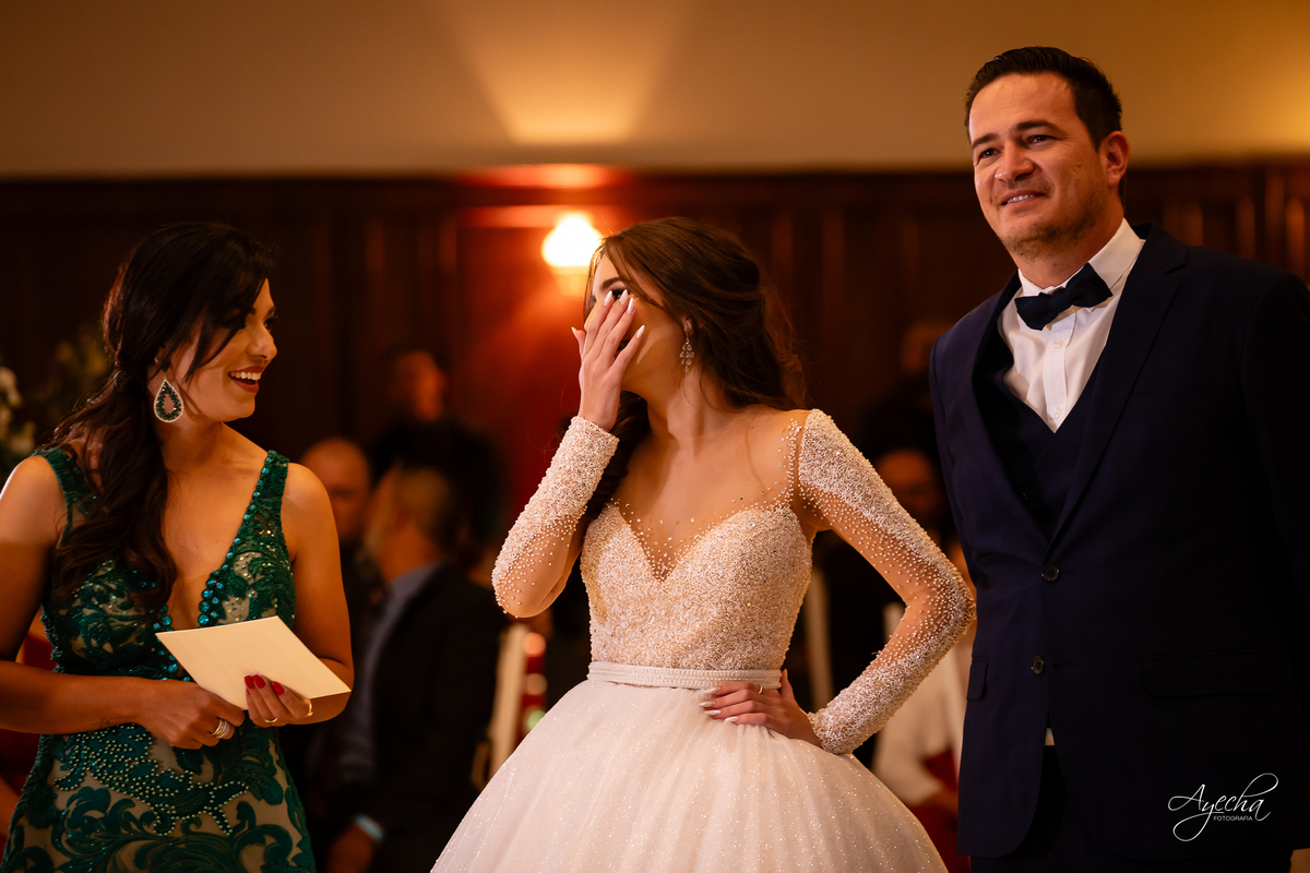 Ateliê Priscila Bonatto; Debutantes Curitiba; Vestido de Debutante Curitiba; 15 anos Curitiba; Castelo do Batel; Spot 105 Eventos; Espaço Dreamland; Buffet Original - Espaço Rotary Club; Ensaio debutante Curitiba; Angela Gramazzio; Studio One; Teens