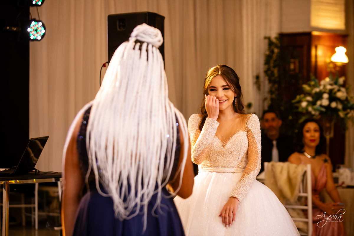 Ateliê Priscila Bonatto; Debutantes Curitiba; Vestido de Debutante Curitiba; 15 anos Curitiba; Castelo do Batel; Spot 105 Eventos; Espaço Dreamland; Buffet Original - Espaço Rotary Club; Ensaio debutante Curitiba; Angela Gramazzio; Studio One; Teens