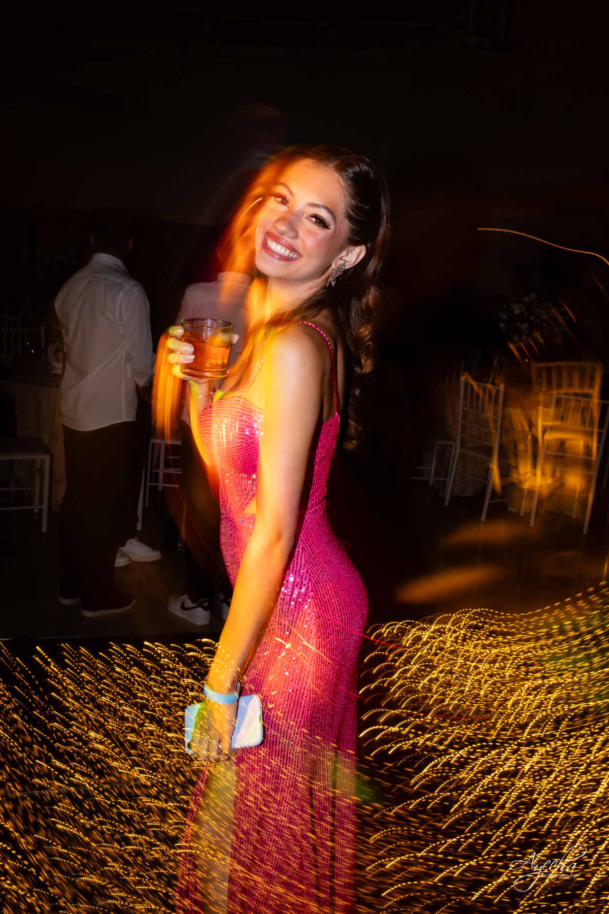 Ateliê Priscila Bonatto; Debutantes Curitiba; Vestido de Debutante Curitiba; 15 anos Curitiba; Castelo do Batel; Spot 105 Eventos; Espaço Dreamland; Buffet Original - Espaço Rotary Club; Ensaio debutante Curitiba; Angela Gramazzio; Studio One; Teens