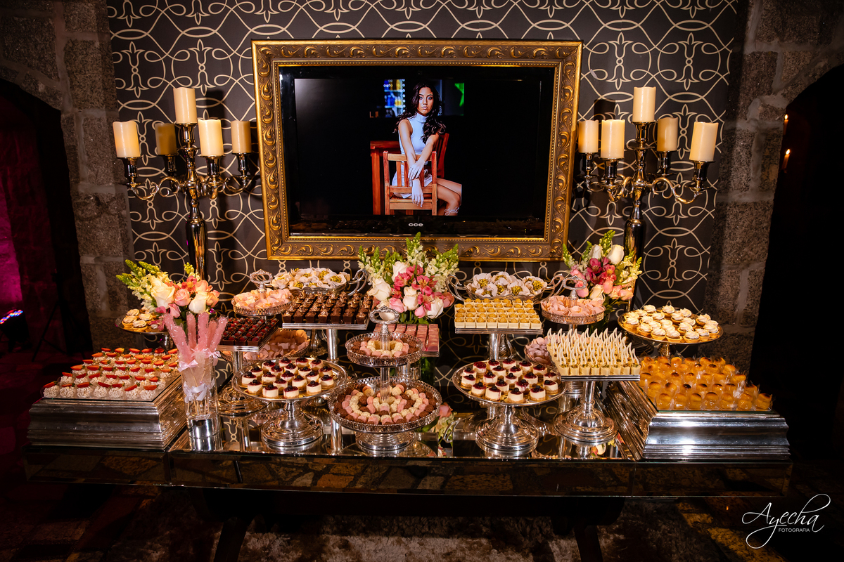 Eventos Castelo São Francisco; Eventos Santa Felicidade, Fotografia de 15 anos Curitiba; Festa de 15 anos Curitiba; Debutantes; Fotógrafo de 15 anos; 