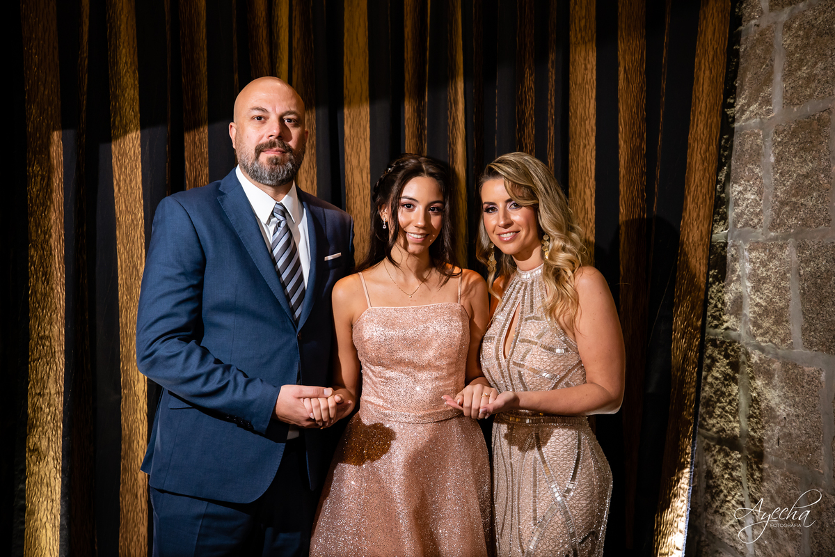 Eventos Castelo São Francisco; Eventos Santa Felicidade, Fotografia de 15 anos Curitiba; Festa de 15 anos Curitiba; Debutantes; Fotógrafo de 15 anos; 