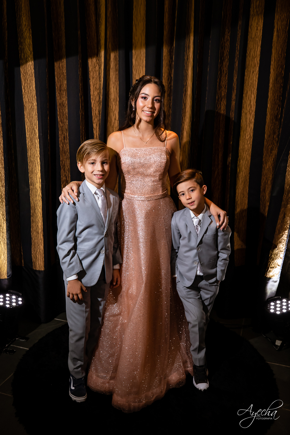 Eventos Castelo São Francisco; Eventos Santa Felicidade, Fotografia de 15 anos Curitiba; Festa de 15 anos Curitiba; Debutantes; Fotógrafo de 15 anos; 