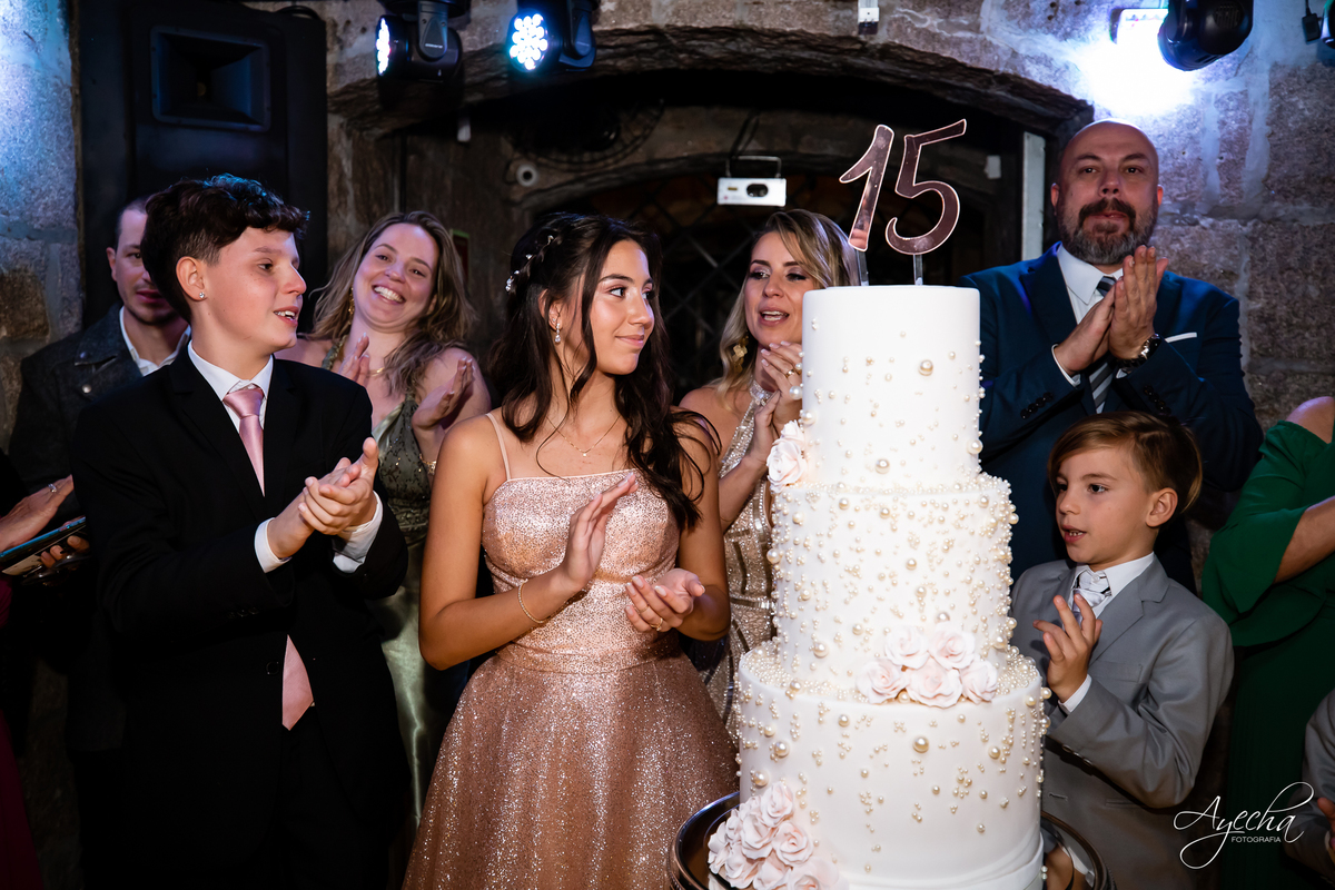 Eventos Castelo São Francisco; Eventos Santa Felicidade, Fotografia de 15 anos Curitiba; Festa de 15 anos Curitiba; Debutantes; Fotógrafo de 15 anos; 