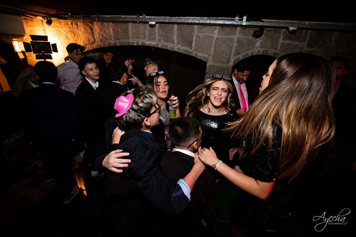 Eventos Castelo São Francisco; Eventos Santa Felicidade, Fotografia de 15 anos Curitiba; Festa de 15 anos Curitiba; Debutantes; Fotógrafo de 15 anos; 