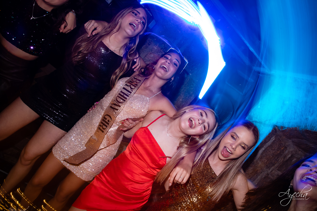 Eventos Castelo São Francisco; Eventos Santa Felicidade, Fotografia de 15 anos Curitiba; Festa de 15 anos Curitiba; Debutantes; Fotógrafo de 15 anos; 