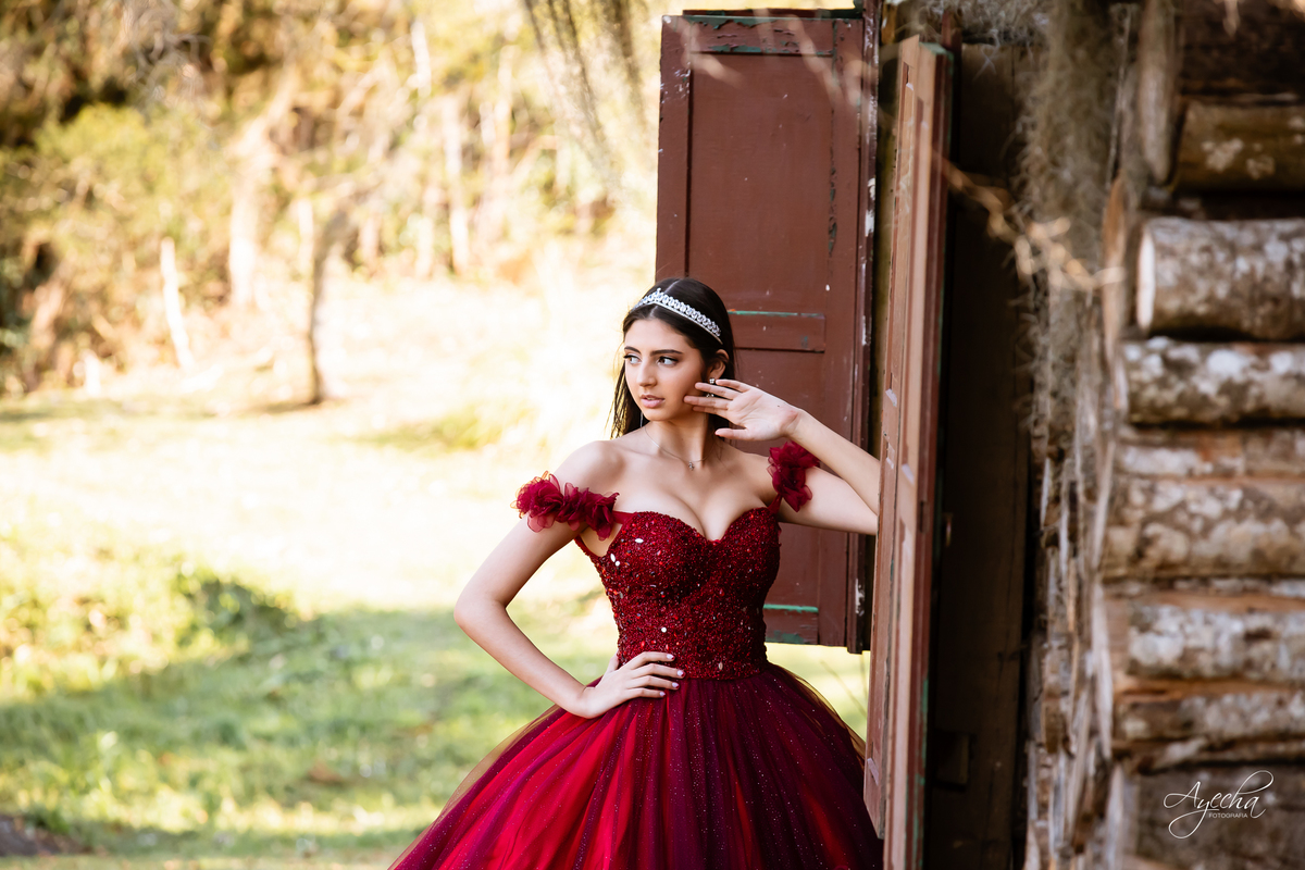 Chácara Ienkot; Ensaio de Debutante Curitiba; Ensaio 15 anos Curitiba; Fotógrafos de 15 anos Curitiba; Chácara para ensaios Curitiba; Lugares para fazer ensaios em Curitiba; Vestido de debutante; Debutante 15 anos Curitiba; 15 anos Piraquara;