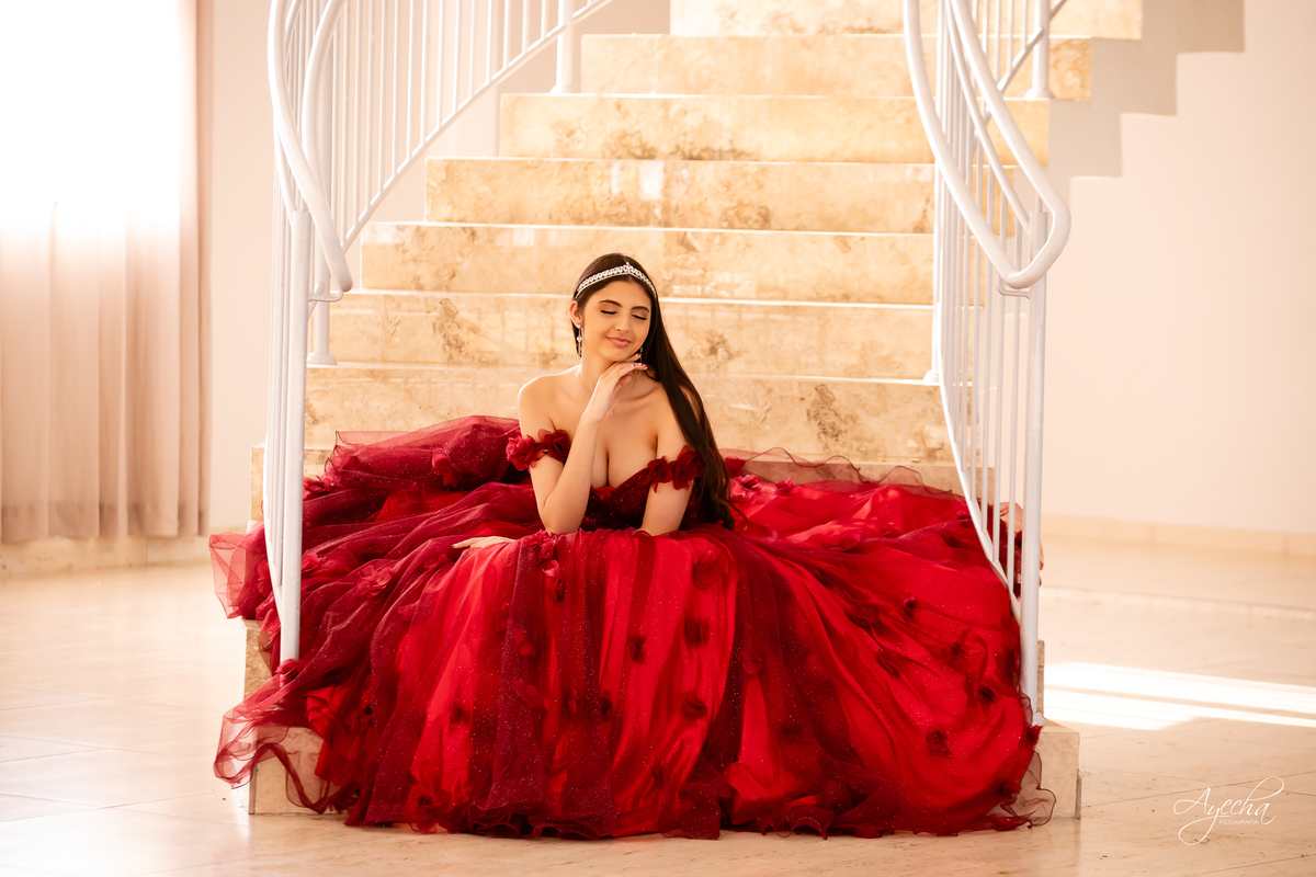 Chácara Ienkot; Ensaio de Debutante Curitiba; Ensaio 15 anos Curitiba; Fotógrafos de 15 anos Curitiba; Chácara para ensaios Curitiba; Lugares para fazer ensaios em Curitiba; Vestido de debutante; Debutante 15 anos Curitiba; 15 anos Piraquara;