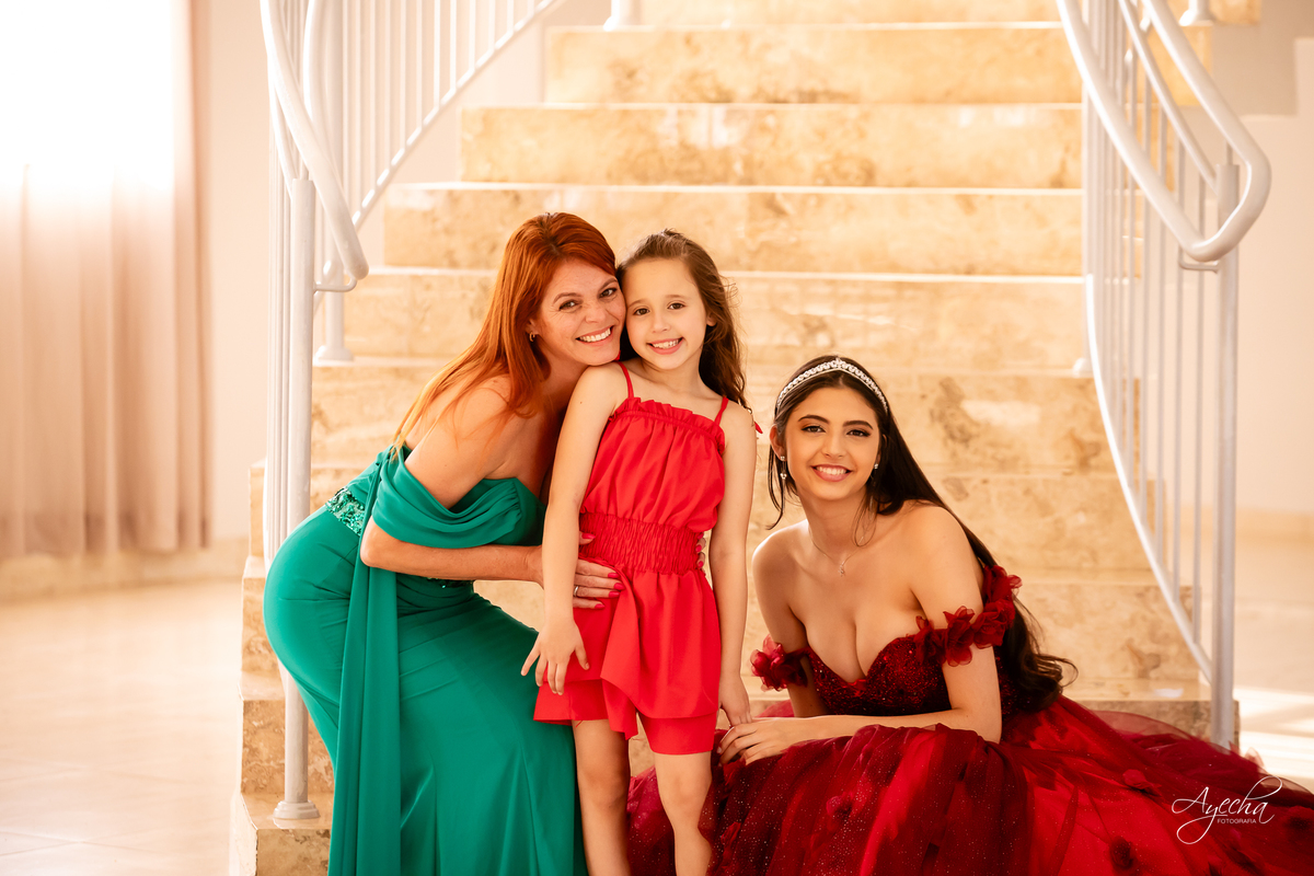 Chácara Ienkot; Ensaio de Debutante Curitiba; Ensaio 15 anos Curitiba; Fotógrafos de 15 anos Curitiba; Chácara para ensaios Curitiba; Lugares para fazer ensaios em Curitiba; Vestido de debutante; Debutante 15 anos Curitiba; 15 anos Piraquara;