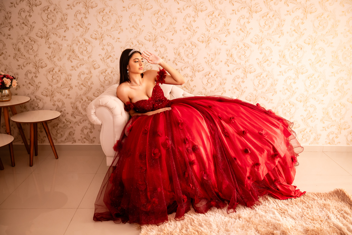 Chácara Ienkot; Ensaio de Debutante Curitiba; Ensaio 15 anos Curitiba; Fotógrafos de 15 anos Curitiba; Chácara para ensaios Curitiba; Lugares para fazer ensaios em Curitiba; Vestido de debutante; Debutante 15 anos Curitiba; 15 anos Piraquara;