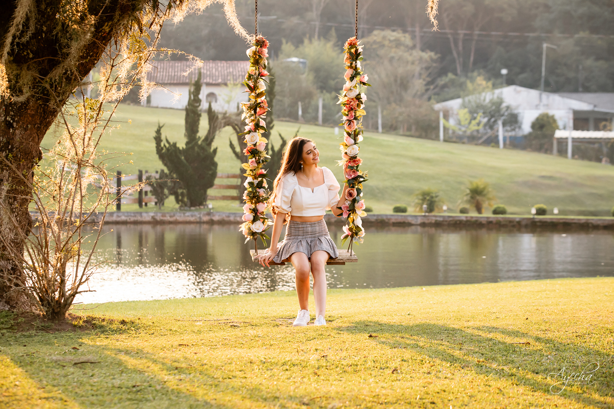 Chácara Ienkot; Ensaio de Debutante Curitiba; Ensaio 15 anos Curitiba; Fotógrafos de 15 anos Curitiba; Chácara para ensaios Curitiba; Lugares para fazer ensaios em Curitiba; Vestido de debutante; Debutante 15 anos Curitiba; 15 anos Piraquara;