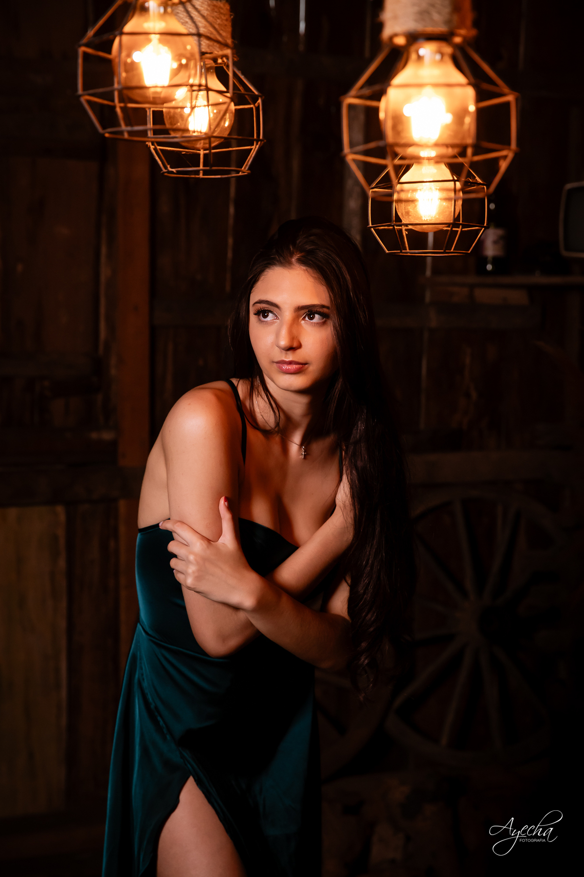 Chácara Ienkot; Ensaio de Debutante Curitiba; Ensaio 15 anos Curitiba; Fotógrafos de 15 anos Curitiba; Chácara para ensaios Curitiba; Lugares para fazer ensaios em Curitiba; Vestido de debutante; Debutante 15 anos Curitiba; 15 anos Piraquara;