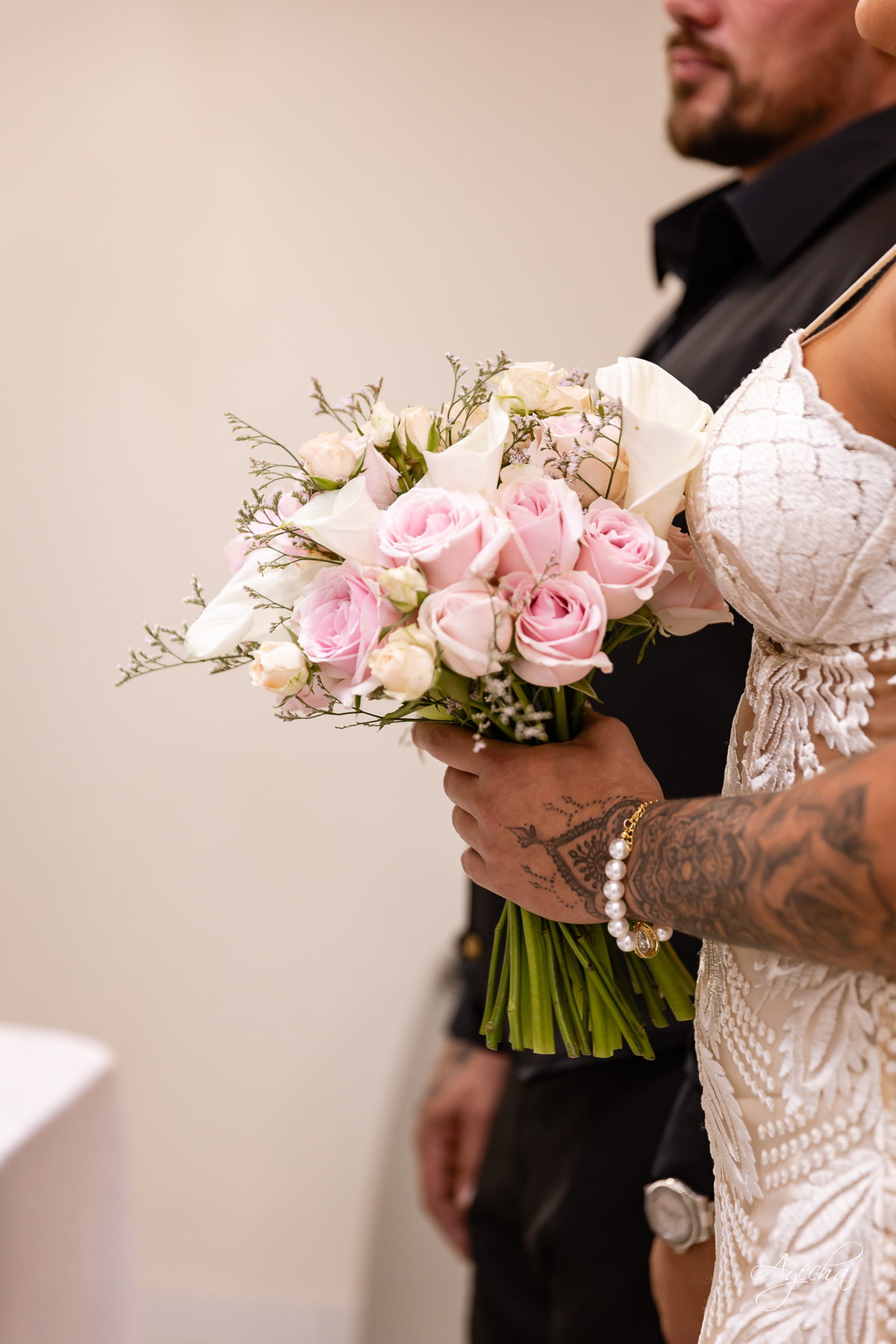 Casamento Civil Curitiba; Fotografo casamento civil; fotografia casamento civil; cartório de santa felicidade; casamento cartório de santa felicidade; casamento civil; mini wedding; cerimônia casamento civil; look civil; melhores fotografos de curitiba;