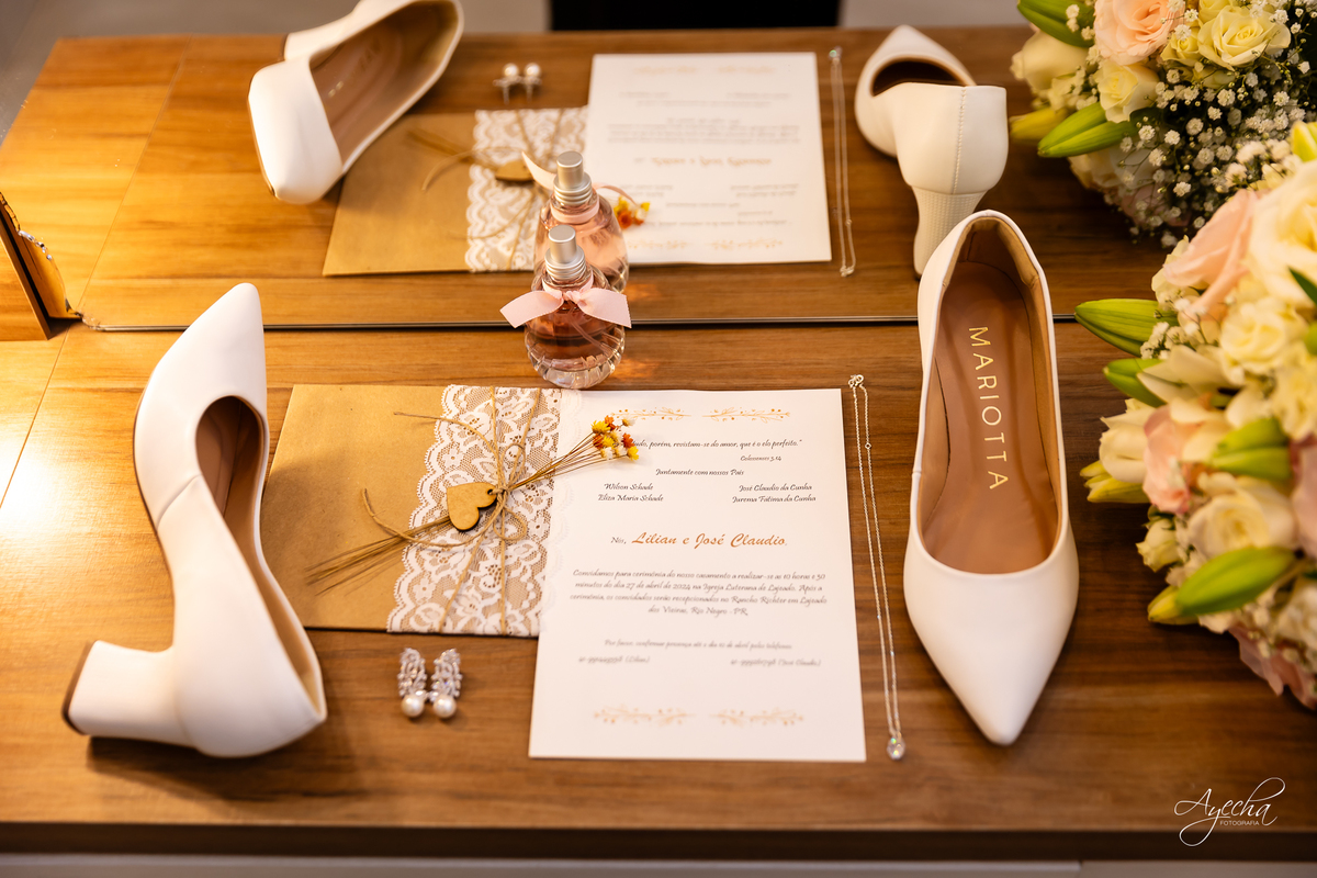 Fotografos Rio Negro; Casamentos Rio Negro; Rancho Richter; Fotografia de Casamento Rio Negro; Casamentos Mafra; 15 anos Rio Negro; Casamento Rústico; Casamento Capela Rio Negro; London Noivas; Lux Decorações Rio Negro; Studio Edina Farago;
