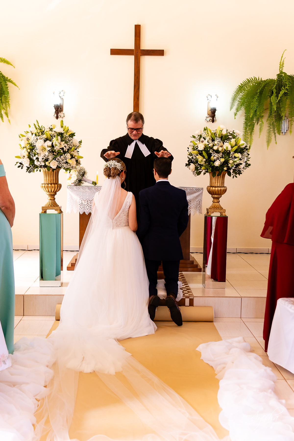 Fotografos Rio Negro; Casamentos Rio Negro; Rancho Richter; Fotografia de Casamento Rio Negro; Casamentos Mafra; 15 anos Rio Negro; Casamento Rústico; Casamento Capela Rio Negro; London Noivas; Lux Decorações Rio Negro; Studio Edina Farago;
