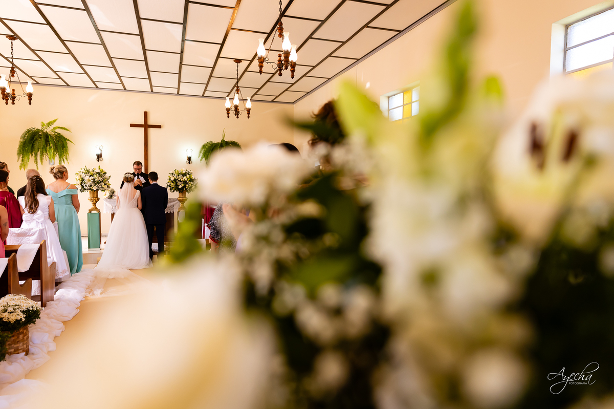 Fotografos Rio Negro; Casamentos Rio Negro; Rancho Richter; Fotografia de Casamento Rio Negro; Casamentos Mafra; 15 anos Rio Negro; Casamento Rústico; Casamento Capela Rio Negro; London Noivas; Lux Decorações Rio Negro; Studio Edina Farago;
